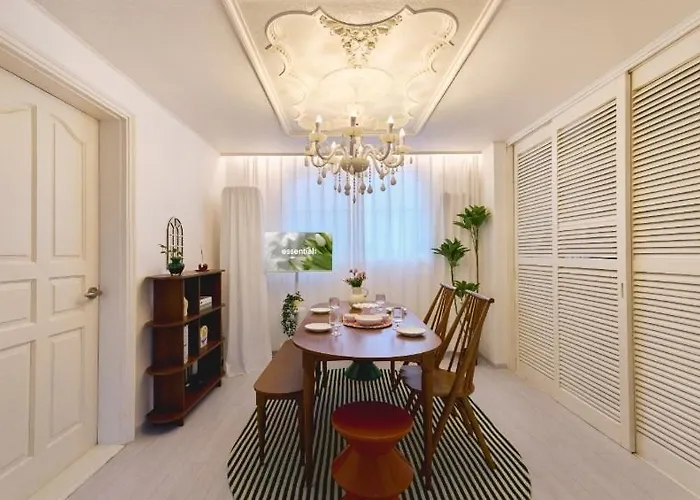 Cozy Near Hongdae & Yeonnam, 10min To Subway アパート ソウル特別市