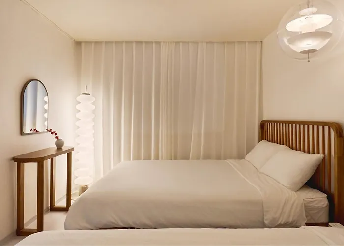 アパート Cozy Near Hongdae & Yeonnam, 10min To Subway ソウル特別市