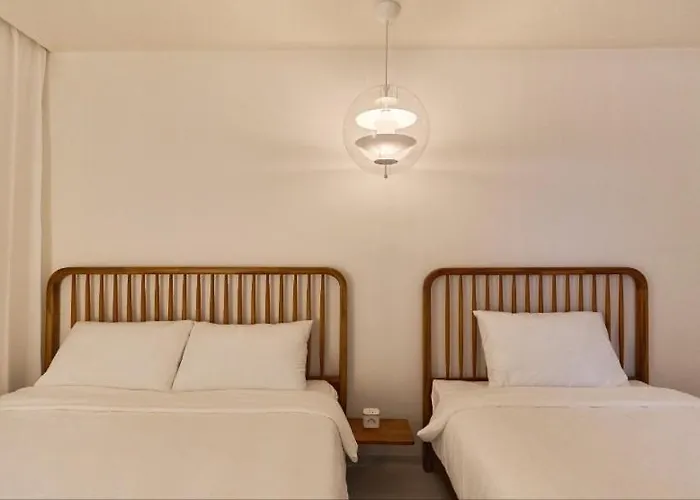 Cozy Near Hongdae & Yeonnam, 10min To Subway アパート ソウル特別市